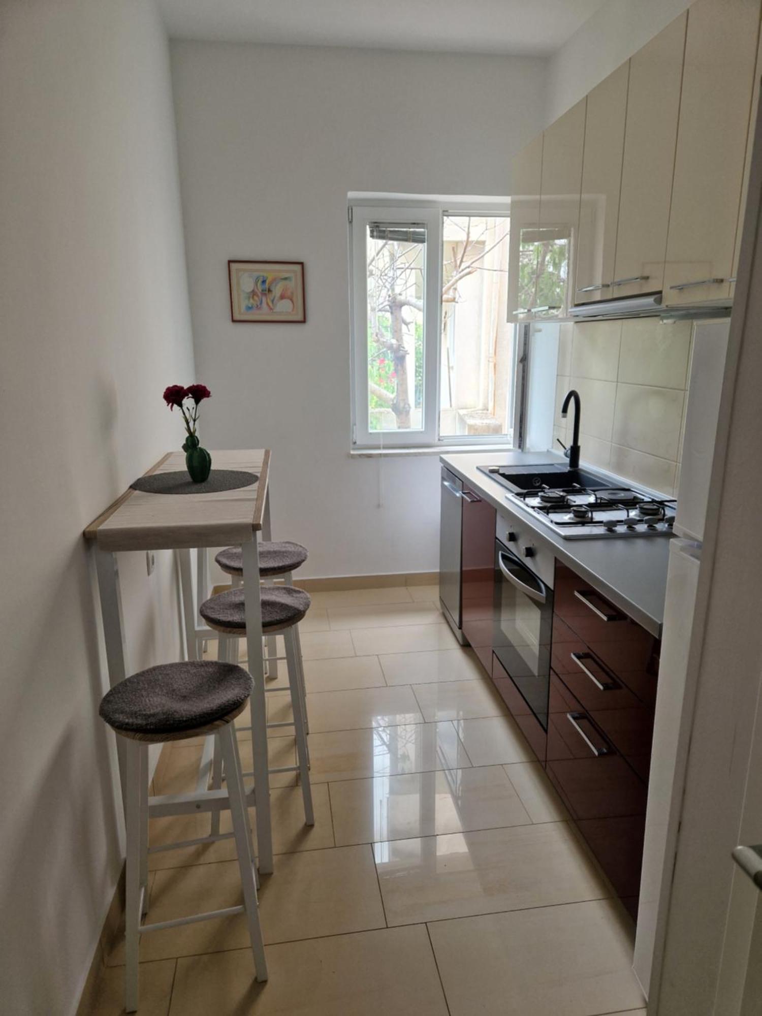 Apartments Jadranka Новаля Екстериор снимка