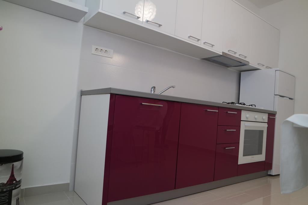 Apartments Jadranka Новаля Екстериор снимка